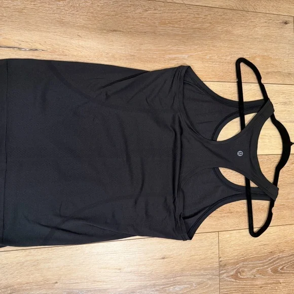Lululemon swiftly-tech racer back - Picture 3 of 4